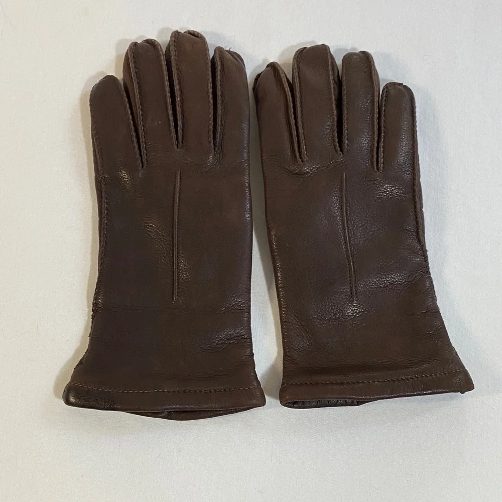Women’s Brown Leather Gloves